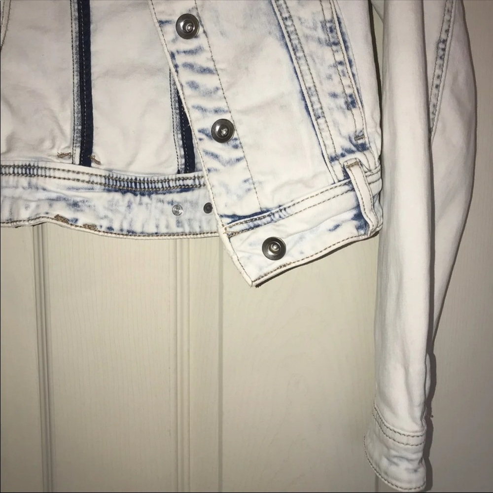 Jean Jacket - Picture 4 of 8